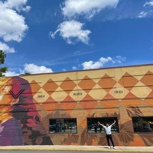 Meet your Posher, Adalberto